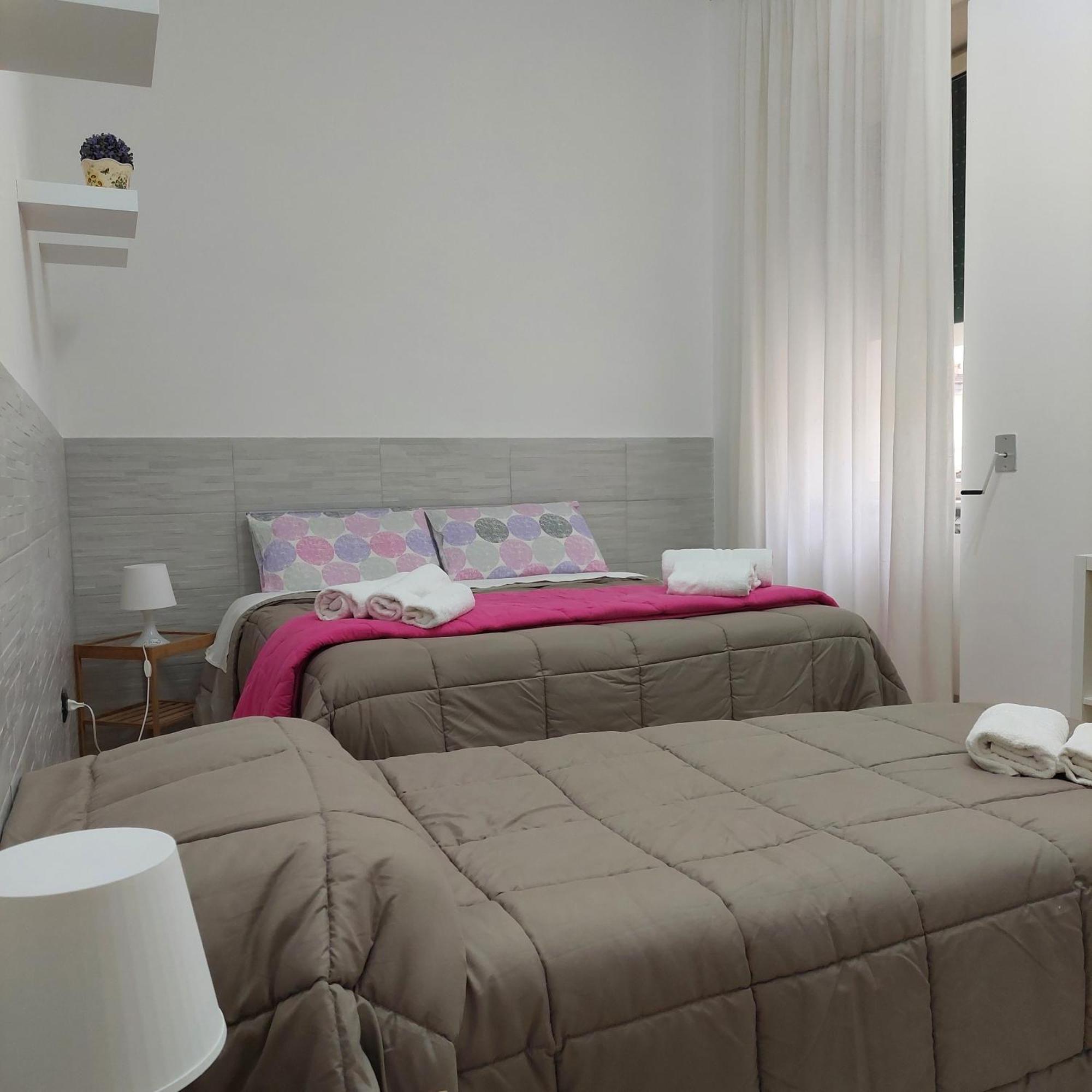 Bed and Breakfast Dimora Filangieri Nápoles Exterior foto